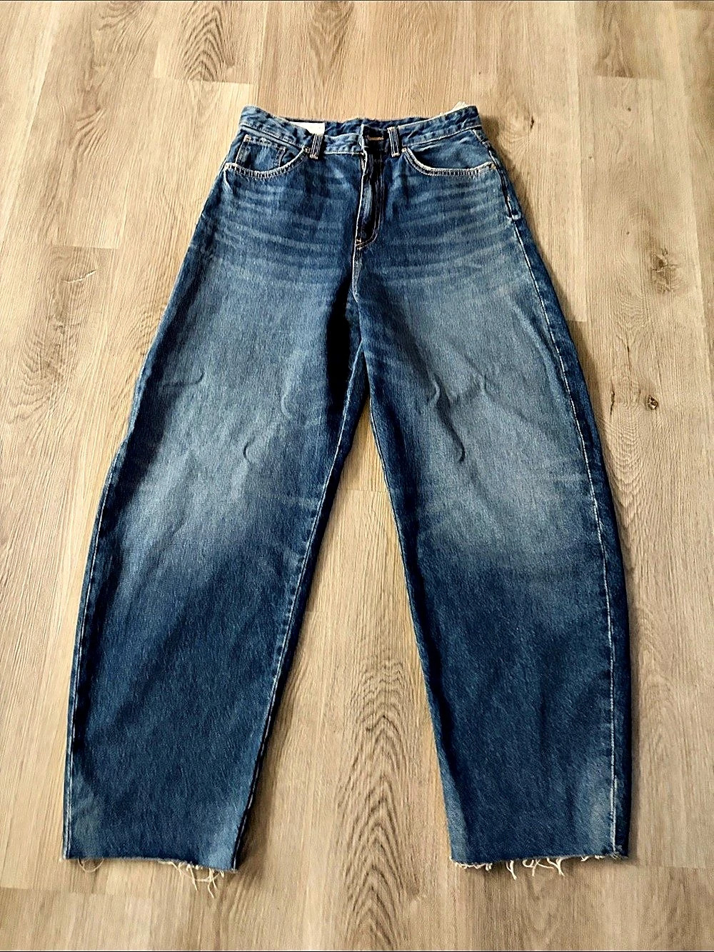 ZARA ZW Collection Mid-Rise Barrel Jeans Blue Waist 8